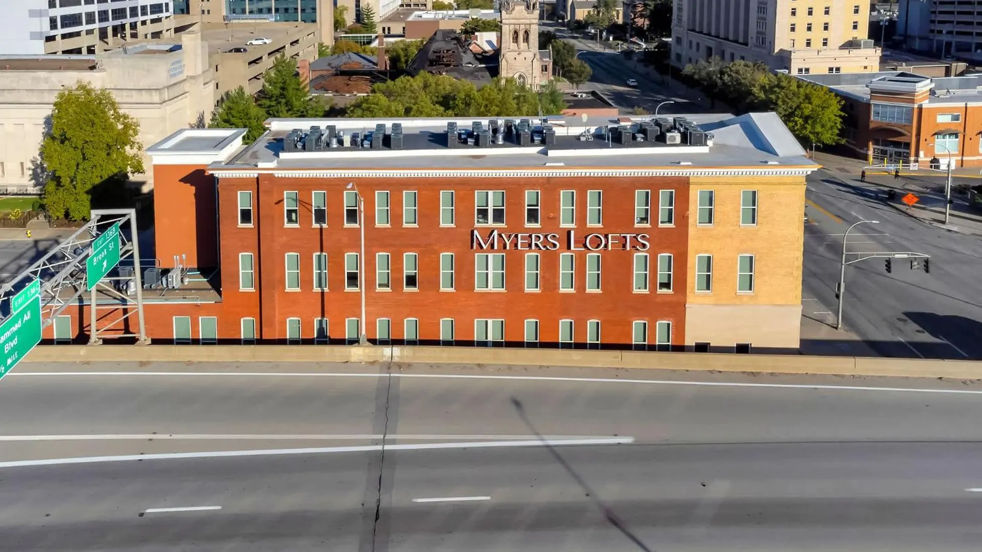 Daire Bright And Modern Studio In Louisville # 305